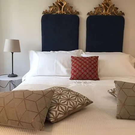 Palazzo Taranto Luxury Bed & Breakfast