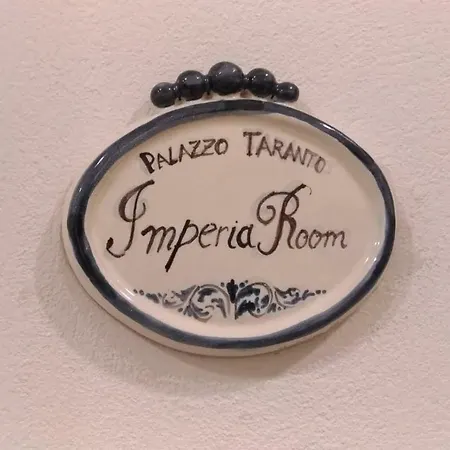 Bed & Breakfast Palazzo Taranto Luxury 3*