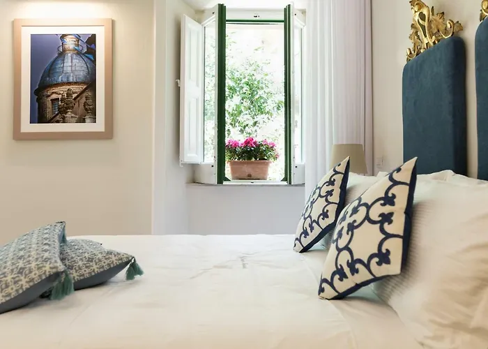Palazzo Taranto Luxury Bed & Breakfast